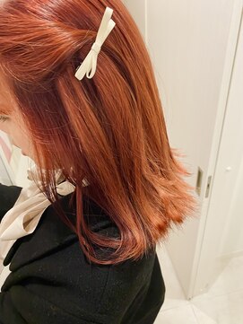 ネリー 銀座(NERIE) 透明感サーモンピンク