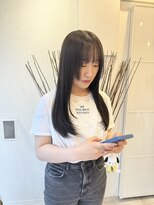 ウタリ(utari)&nbsp;艶髪今人気レイヤーカット【難波 桜川/髪質改善】