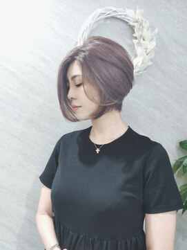 ハイストリートヘア(High street Hair) かきあげ前下がりレイヤーボブ