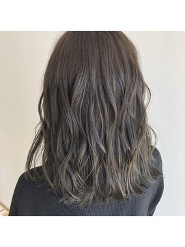 アウリィ(Aulii) イルミナカラー♪