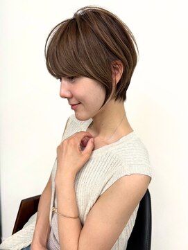 ネイロ バイ ジルブラン 葛西(NeiRo by JIL BLAN) ハイライト白髪ぼかしダブルカラーインナーカラーショートボブ