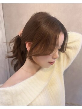 ルームバイシー 新宿(Loom. by Sea) 小顔に見える顔周りカット×レイヤー