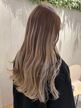 フリーラ 表参道(freera) ミルクティーベージュ ミルクティーカラー ケアブリーチカラー