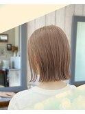 大人の抜け感ボブ×ラテブラウン 20代30代40代 切りっぱなしボブ