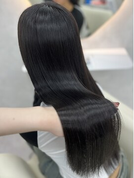 エルバイラビス 大宮(elu by lovis) 《Ｈina》縮毛矯正/髪質改善