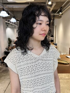 ダンボ(DUMBO) 【sayaca】ウェーブミディアムレイヤーパーマニュアンスパーマ