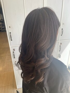 クララ トヨハシ(CLALA Toyohashi) 大人グレージュ