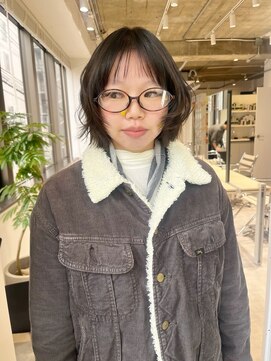 ローレンジウ(LOREN JU) ミディアムヘア/暗めカラー/グランマッシュ/名駅/レイヤーカット