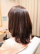 ワンアンドオンリー(One And Only)&nbsp;顔周りカット大人ボブこなれミディ簡単スタイリング束感ボブ