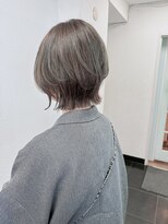 ジェナ(Jena)&nbsp;オリーブカラーのハイライト