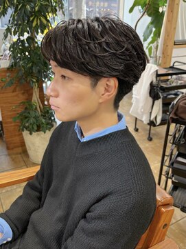 ミモザワークス(Mimosa Works) フェザーパーマ セットが簡単!大人気パーマスタイル