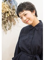 ロウスリー(Lowsly)&nbsp;グロッシーショート【Lowsly 茅ヶ崎】