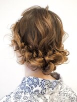 リディア 新宿東口店(Rydia)&nbsp;長さが肩下でお呼ばれヘアで迷ったらこれ！ルーズシニヨンヘア★