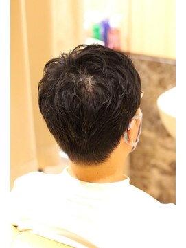 ヘアーモードキクチ 日本橋三越前店 ビジネスツーブロ＋パーマ