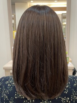 アルターリール(aL ter Rire) 黒髪/グレーベージュ/レイヤーロング/前髪パーマ