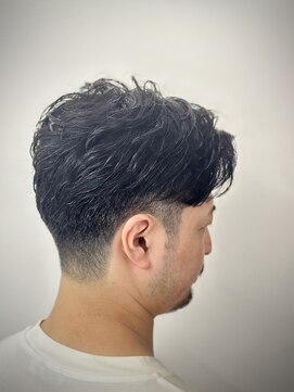 リバティシェアバーバー 銀座(LIBERTY SHARE BARBER) 【オトナ髪】ナチュラルビジネスショート