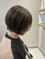 イラ(Era) 丸みショートボブ