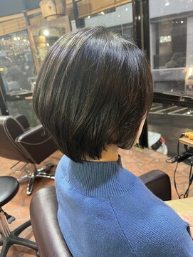 ロッソバイアルター 鎌取(ROSSO by aL-ter) 【黒髪/グレーベージュ/レイヤーロング】中山実