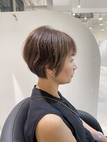 エミュスト(Emuest) ミセスショート