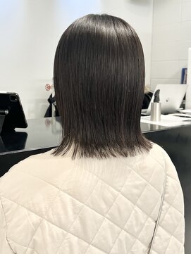 ココ 本八幡(KOKO) #黒髪#小顔#クラゲヘアー#オリーブグレー#ココアベージュ#美髪