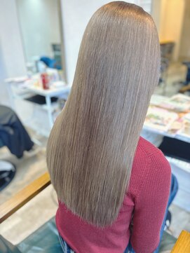 ヘアデザインファブロ イオンモール宮崎店(hair design FABRO.) 韓国風艶髪/髪質改善/ヘーゼルカラー