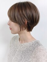 【morio原宿】ショート　ナチュラルハイライトカラー