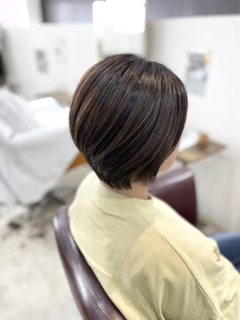 アート(art) ショート＋白髪ぼかしハイライト