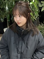 リト(riTo)&nbsp;ナチュラルブラウンゆるふわハーフアップ