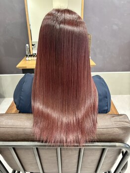 リラージュヘア(relaxu hair)の写真/新登場の美髪を叶える《フォルムメイク》はダメージに対する悩みとくせ・うねりに対する悩みを一度に解消◎