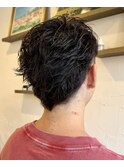遊び心と色気。令和のマレットスタイルで、自分だけの「個性」を