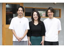 ヨーヨー 枝川(YOYO)の雰囲気（スタッフ一同）