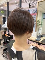 ブルーム(bloom) 丸み刈り上げショート