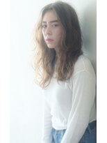 リマ(RIMA)&nbsp;【RIMA】グレージュ×リアル外国人風ふわウェーブ