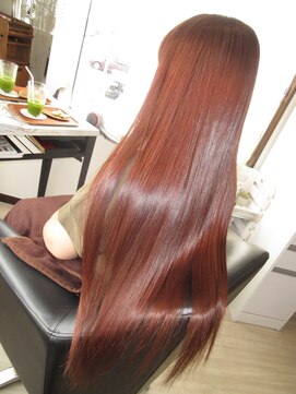 コア フィール ア デイ(COIFFURE A DAY) 【見附 今町】ローズレッドスーパーロングM3D