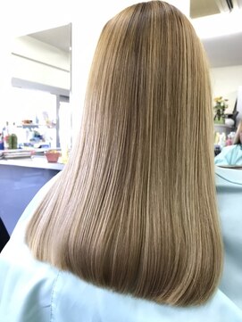 サクラ(Sakura) ナチュラルlongボブ