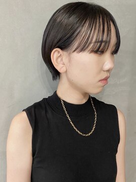 イデア(idea) 似合わせカット【耳かけショート×黒髪】ヘアスナップ・山下
