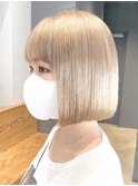 ブロンドボブ_外ハネボブセクションカラー_ba401091