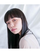 ココ 鷹匠(COCO) 黒髪ロング  ストレート/白髪染め/ヘッドスパ/リタッチ