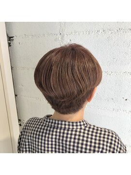 リュネッツ あざみ野店(lunettes) 【白髪ぼかし】スッキリショート×ほんのりピンクベージュカラー