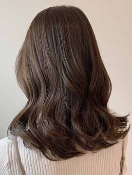 ラ ブランシュ 大宮(La Blanche) 大宮/大人ガーリー/チョコレート/モード/プリカール/ハイライト