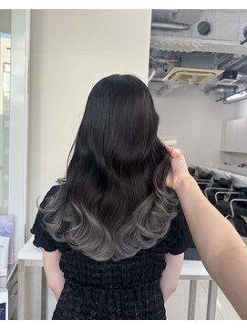 アライブ ハラジュク(ALIVE harajuku) 【ALIVE yu-ki 自然な繋がりのグラデーションカラー】