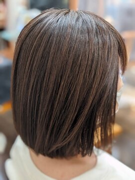 シーズンプラス(SEASON PLUS) 【SEASON　PLUS 匂坂】　さら艶ボブ　NO2