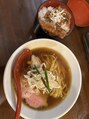 ビュートヨナカ(VIEW TOYONAKA) 近くのご飯屋さんを巡るのが好きですInstagram→view_suga