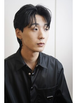 メリケンビューティーパーラー コウベ(MERICAN BEAUTY PARLOR KOBE) メンズセンターパート フェザーパーマ