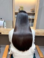 イオエ 元町(ioe)&nbsp;前髪/暗髪カラー/艶カラー/小顔カット/髪質改善/縮毛矯正/黒髪