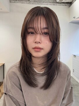 マルケ ドゥ マッシュ(MaruQuee de mashu) 顔周りレイヤーカット