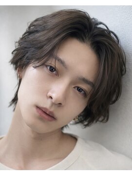 ポーチバイハニー オモテサンドウ(PORCH by HONEY omotesando) フェザーパーマ/刈り上げセンターパート/センターパート