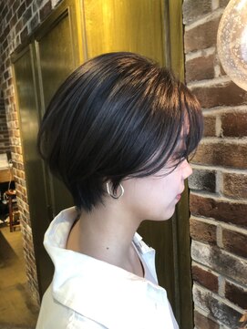 エイミー(Aimee) Aimee 小顔ショート×ヌーディーベージュ