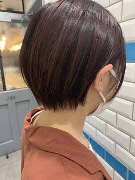 シー バイ ロンド 新宿(Sea by Lond) ノーセットで可愛い♪デザインカラー大人ショートボブ♪