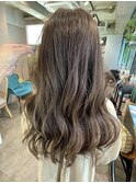 【cres奈佳子】オリーブベージュ×ロングヘア
